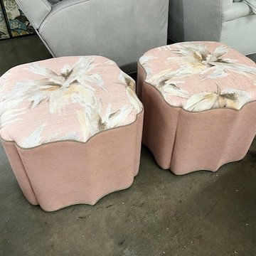 Pretty in pink 🌸💕🎀🩰 These beautiful Kahn Ottomans are the perfect reminder that creativity and color can completely change the look of an item or room! We encourage you to dream big with Taylor King, because we love working on your custom items and seeing