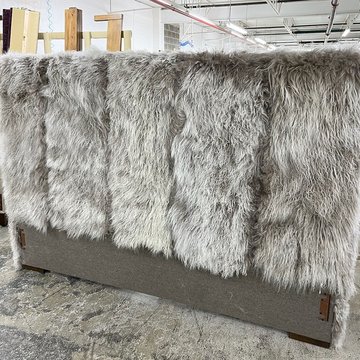With Taylor King, creativity has no limits! Almost every item in our line can be customized to fit your exact design needs. Starting off this Monday Motivation strong with this tremendous headboard. If you have a design in mind, Taylor King can make it ha