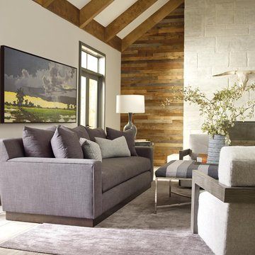 The perfect perch ☺️
The Eaton Sectional features loose back cushions and a plinth wooden base. Complemented by fan favorite Faith Swivel Chairs and the Daley Ottoman in Nickel. #TheArtofUpholstery
