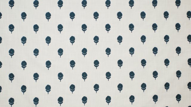 LOVELY BLOOM OXFORD.jpg