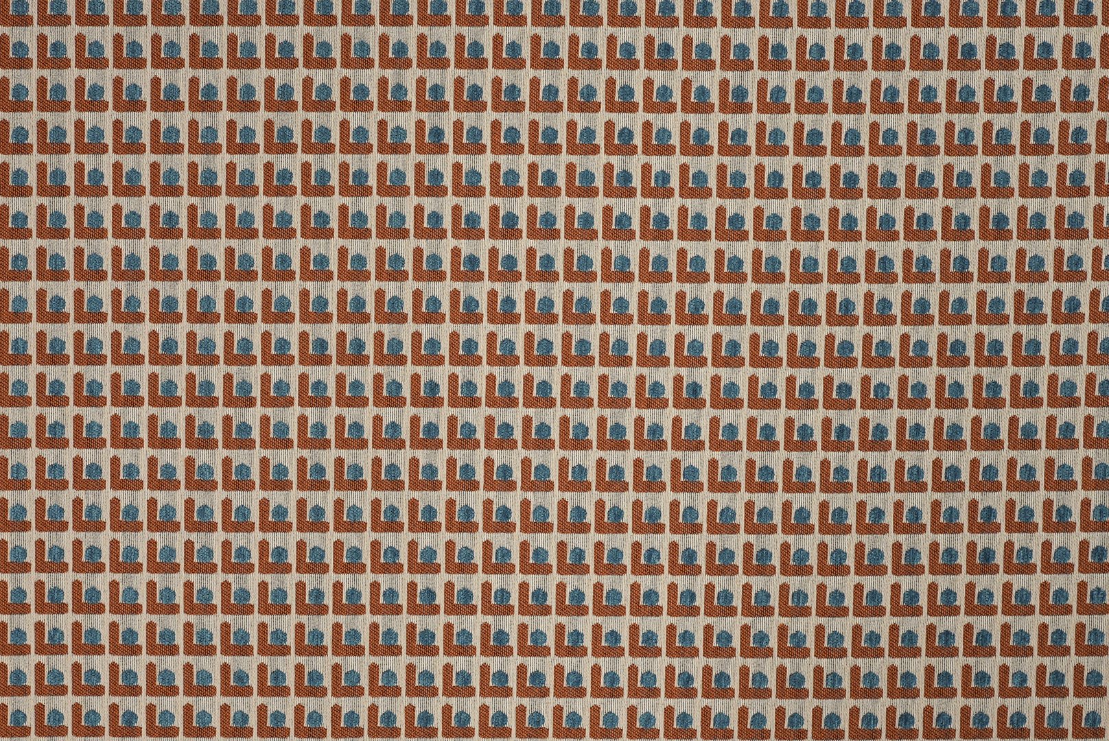 LeiPom.jpg