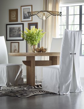 SC9819-01 Linger Image